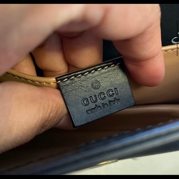 Gucci Bee 🐝 leather bag with pearls… - Picture 6 of 10